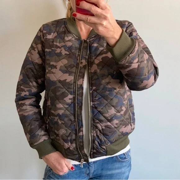 Quilted Camouflage Bomber Style Jacket - Picture 2 of 7